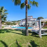 Villa Septimo Cielo By Interhome