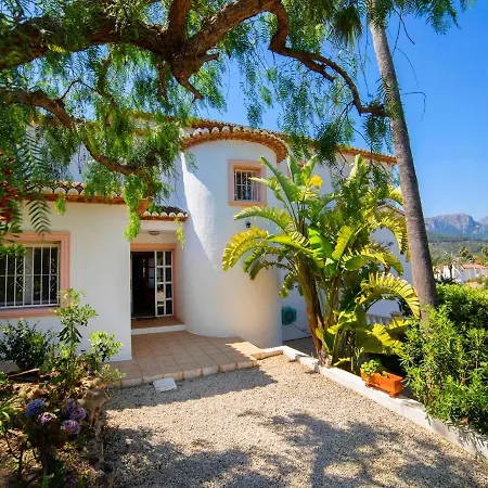 Villa Septimo Cielo By Interhome